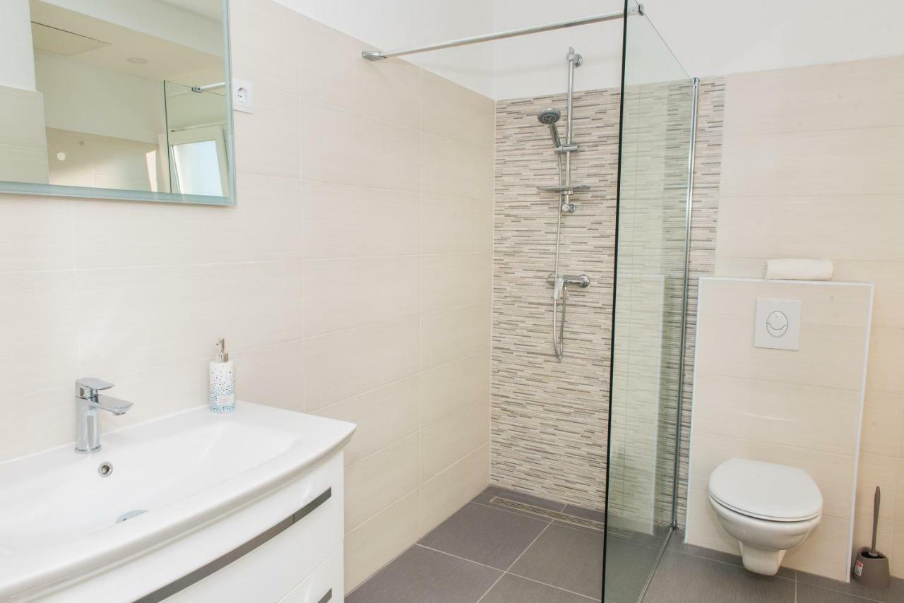 Апартаменты Apartman Franko Гребастика Экстерьер фото